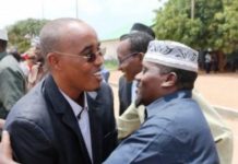 Wasiir Janan oo gaaray magaalada Nairobi kadib doon oo ku gaaray Kismaayo.