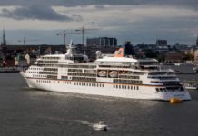 Markab ay saarnaayeen 3,700 oo qof oo qaar ka mid ah laga helay cudurka Corona