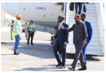 SAWIRO:Sheekh Shariif & Xasan Sheekh oo Muqdisho si heersara ah loogu soodhaweyay.