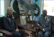 Taliyaha Ciidanka Cirka Soomaaliya oo pakistaan kula kulmay dhigiisa Dalkaas