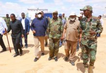 Madaxweynaha Puntland oo dalacsiiyay Ciidankii u gurmaday shacabka Qardho (SAWIRRO