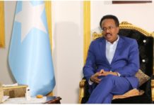 Madaxweyne Farmaajo oo kulan la qaatay Culimada iyo Ganacsatadda Muqdisho