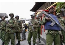 Booliska Kenya oo soo badbaadiyay Haween Soomaali ah oo la la’aa