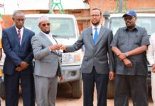 Dawlada Federaalka oo Gaadiid ku wareejisay maamulka Galmudug+Sawiro