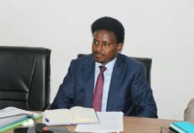 Su’aalo la xiriira sharciga socdaalka oo la weydiiyay Agaasimaha hay’adda socdaalka iyo Jinsiyadaha