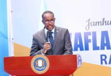 Ra’iisul Wasaaraha Cusub ee Soomaaliya oo Si Rasmi ah Xilka ula wareegay+Sawiro Daawo: