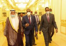 Ra’iisal wasaaraha Soomaaliya Maxamed Xuseen Rooble oo gaaray Dalka Kuwait oo kulamo halkaasi ka wada