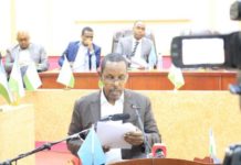 Wasiirka maaliyada puntland oo beeniyay in Sicir barar uu ka jiro puntland