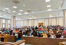 Golaha shacabka Baarlamaanka Soomaaliya oo Berri Codka kalsoonida u qaadaya Xukuumadda cusub Ra’iisul Wasaare Rooble