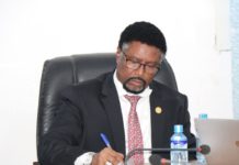 Gudoomiye Mursal oo ka hadlay Suurta galnimada Muddo kororsi ay sameeyaan Xildhibaanada Golaha shacabka