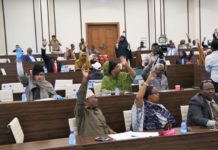 Xildhibaanada Golaha shacabka Baarlamaanka Soomaaliya oo maanta Ansixiyay Sharciga Dhismaha Hay’adda Diiwaangelinta Iyo Aqoonsiga Dadweynaha Soomaaliyeed.