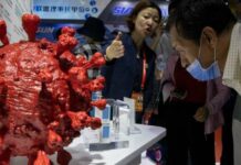 Dalka Uk oo go’doon lageliyay & Virus-ka cusub oo si xowli ugu faafayo.