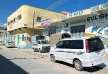 Xaruumaha Ganacsi ee Magaalada Boosaaso oo maalintii shanaad Xiran