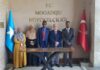 Gudoomiyaha gudiga doorashooyinka heer Federaal oo la kulmay Safiirka Turkiga ee Soomaaliya
