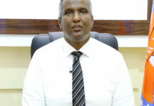 Hoggaamiyaha Xisbiga Wadajir Oo Shacabka Weydiistay Lacag Uu Ku Galo Ololaha Doorashada