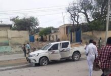 Gudoomiyaha Degmada Yaaqshiid oo qarax ka badbaaday