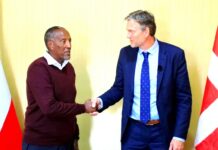 Madaxweynaha Somaliland Muuse Biixi Cabdi oo qaabilay Danjiraha dalka Denmark u fadhiya Nairobi Amb. Ole Thonke.