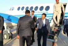 Madaxweyne Farmaajo iyo Wafdi uu Horkacayo oo gaaray Dhuusamareeb