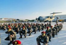 Ciidamo lagu soo Tababaray Dalka Turkiga oo laga soo dejiyay garoonka diyaaradaha ee Muqdisho