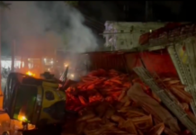 FaahFaahino ka soo baxaya shil Baabuur oo xalay ka dhacay Isgoyska Siinaay