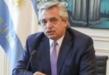 Madaxweynaha Argentine oo laga helay Karoona Fayras