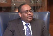 Madaxweyne Deni oo beeniyay in Xiriir Siyaasadeed uu Maamulkiisa la lee yahay Imaaraadka Carabta