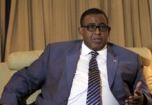 Muxuu CC Sharmaarke ka yiri dib usoo celinta xiriirka Soomaaliya iyo Kenya?