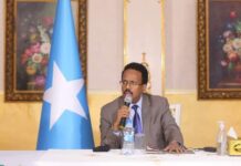 Madaxweyn Farmaajo oo kulan la qaatay Ganacsato