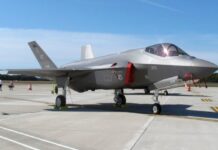 Kenya oo joojisay duulimaadyada diyaaradaha Soomaaliya