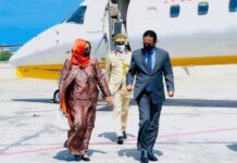 Farmaajo oo dib ugu soo laabtay dalka