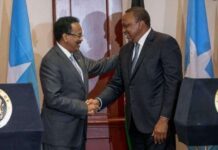 Dowladda Soomaaliya oo ku dhawaaqday in ay soo celisay xiriirkii kala dhaxeeyay Kenya