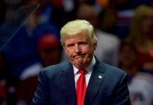 Facebook oo xukun laba sano ah ku ridday Donald Trump