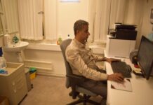 Dr Abdukadir’’ waxaan aragnaa in sare u kac sameynayo dadka qaadaya xanuunka COVID-19 “.