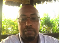 Dhageyso: Siyaasi ku baaqay in la joojiyo dagaal ka socda Degmada Guriceel