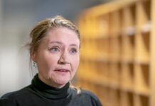 Guddoomiyihii Baarlamaanka Norway oo sabab naadir ah isku casishay.