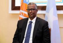 Abdirahman AbdiShakur oo si adag u weeraray Ra,isul wasaare Rooble(Aqriso).