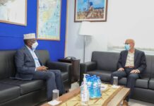 Shariif Sheekh Axmed & James Swan oo kawada hadlay Doorashooyinka Soomaaliya.