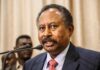Ra’iisul Wasaaraha Suudaan Abdalla Hamdok oo is casilay.