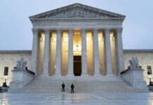 Jarmalka: Soomaali qoorta ka gooyay Nin darbi-jiif ah oo Maxkamad kasoo muuqday