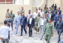 Deg-deg Sheekh Shariif R/w Rooble iyo Hayadaha amniga oo hada shir uga socdo Airport-ka Muqdisho