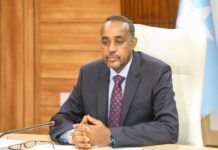 Rooble oo kala diray guddiyadii doorashada Labada Aqal