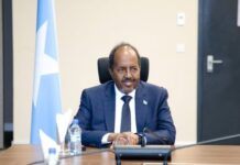 Madaxweynaha Soomaaliya oo kulan la yeeshay Saraakiisha Taliska Ciidanka Booliska Soomaaliya+ Sawiro