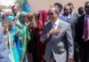 SAWIRO:- Madaxweyne Xasan sheekh oo si diiran lagu soo dhaweyeey Baydhabo