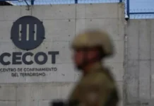 Trump oo loo oggolaaday inuu soo-galootiga u adeegsado sharci adag